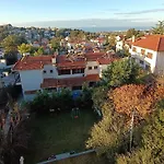 θέα θάλασσα δίπλα άγιο λουκά και αεροδρόμιο *