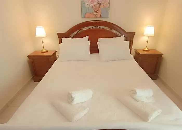 Panorama Seaview Apartment *